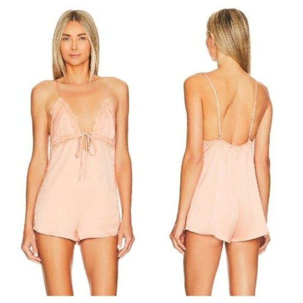 MORE TO COME Nyah Lace Romper - Blush